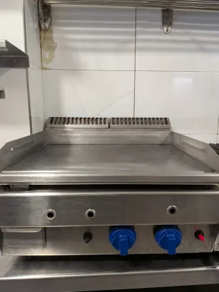Plancha de gas industrial