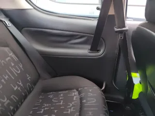 Despiece interior Peugeot 206