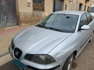 SEAT Cordoba 2004