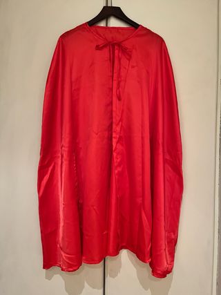 Capa roja para disfraces
