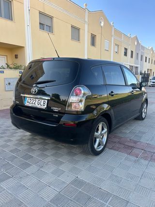 Toyota Verso 2009