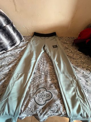 Pantalón Chándal Nike Air Max Gris y Negro