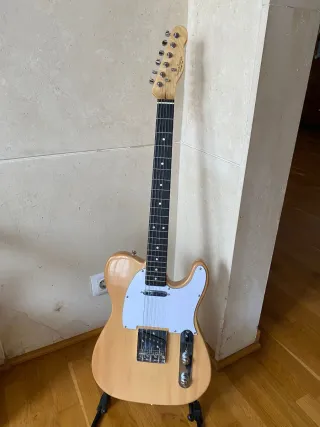 Guitarra Eléctrica Telecaster Natural