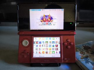 Nintendo 3DS Roja + Juego Yo-Kai Watch