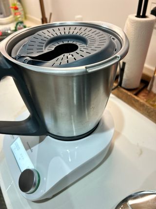 Thermomix TM6 con vaso cubilete y cortador