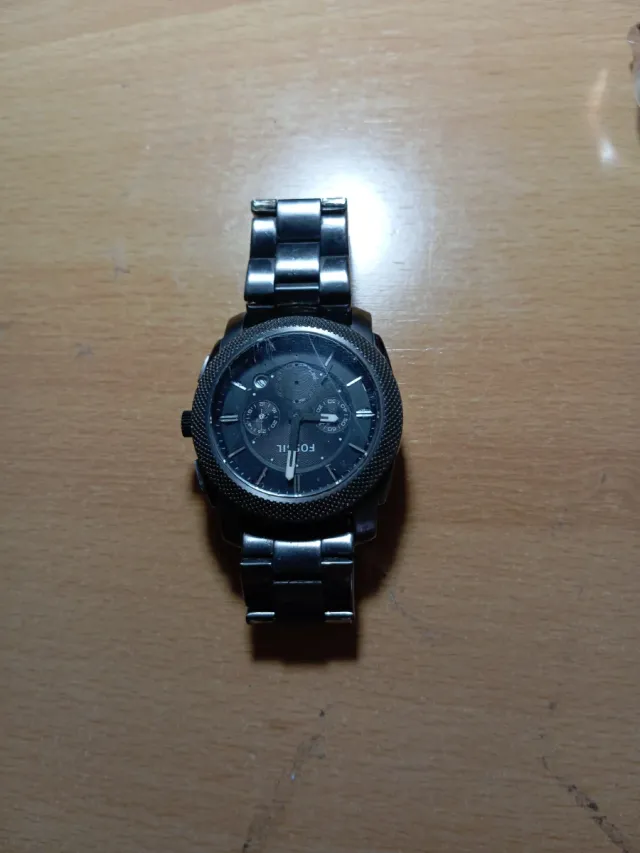 Reloj Fossil Negro y Plateado
