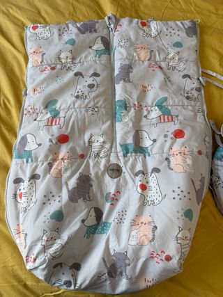 Saco para silla de paseo con estampado de animales