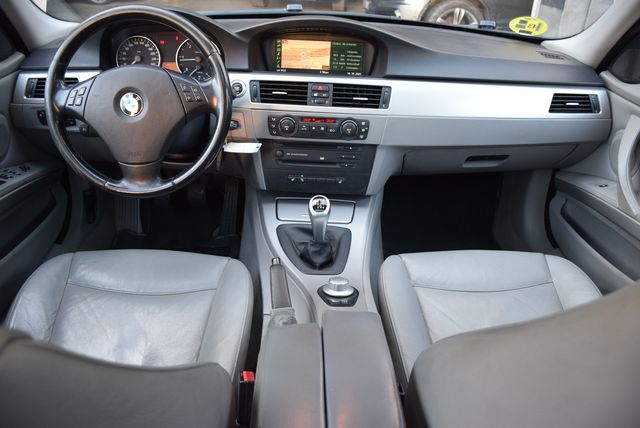 BMW Serie 320d E90 2006
