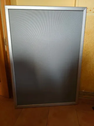 4 Marcos de aluminio para fotos.