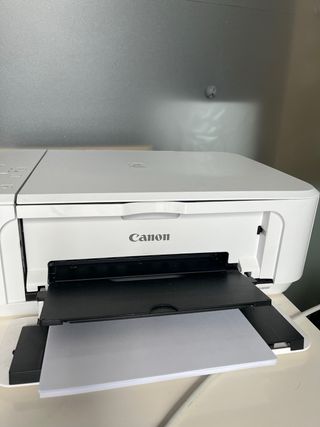 Impresora Canon Blanca (No funciona) 