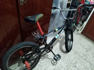 Bicicleta BMX Monty 149