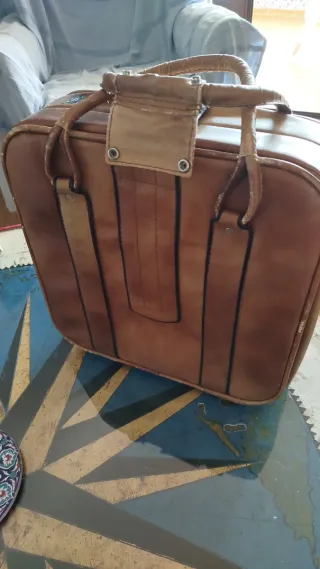 Maletín vintage cuero marrón