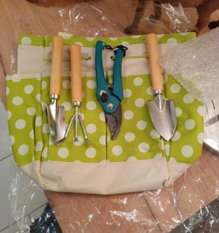 Borsa da giardinaggio con attrezzi