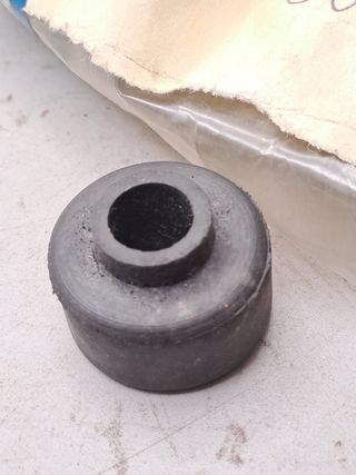 2 x Casquillo Goma Suspensión Trasera Mini 21A1086