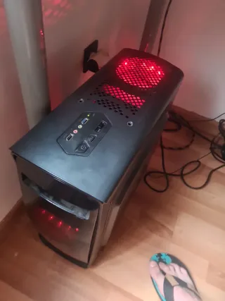 PC Gamer i7-7700K / GTX 970 / 16 GB RAM / SSD 1 TB