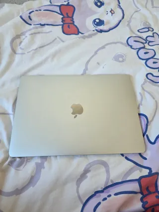 MacBook Pro 13 2019 Touch Bar Plata