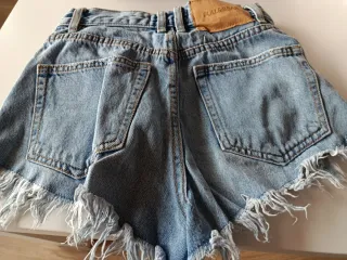 Pantalón corto tejano Pull&Bear azul