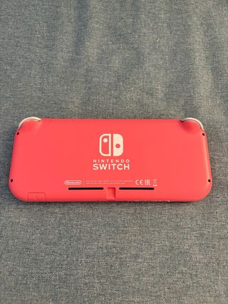 Nintendo Switch Lite + custodia + microSD