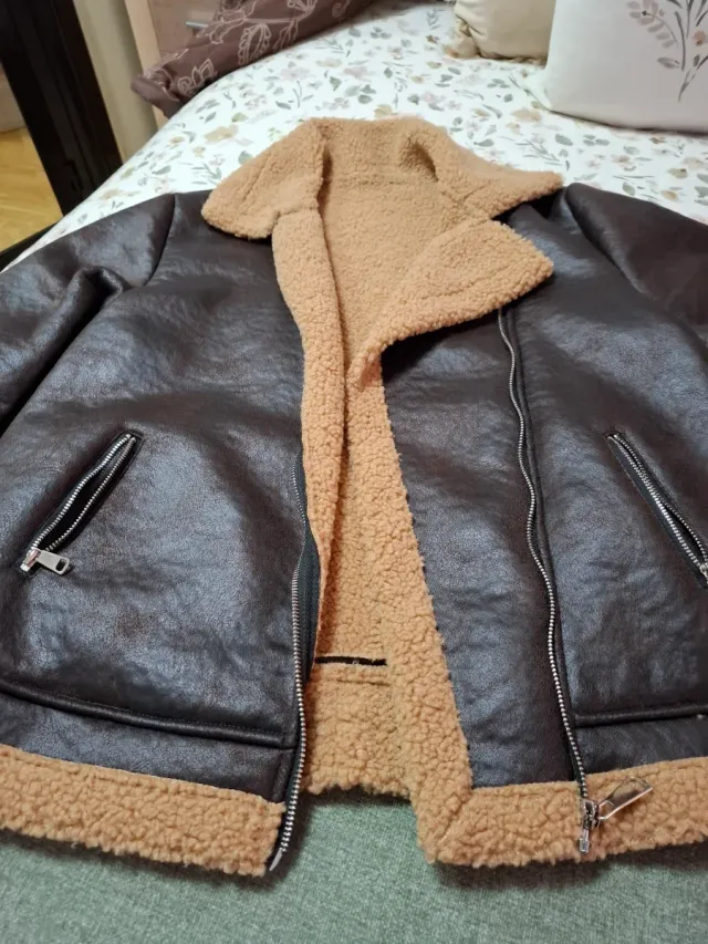 Chaqueta marrón forrada talla L