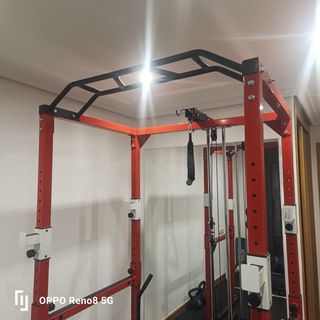 Jaula de potencia con polea seminueva. 