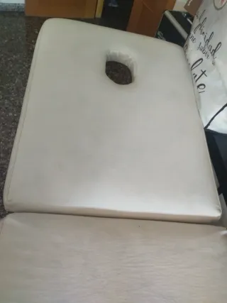 Camilla estética blanca varias posiciones