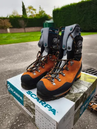 Botas Alpinismo Scarpa Mont Blanc