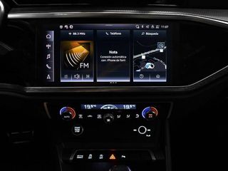 Audi Q3 1.5 TFSI 150CV 35 Black Line Edition Stronic