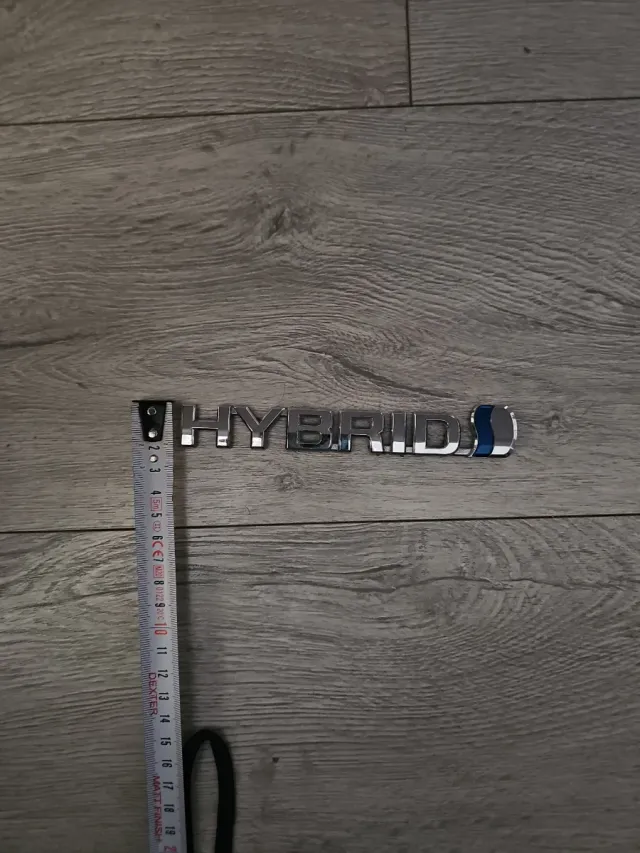 Anagrama Toyota Hybrid