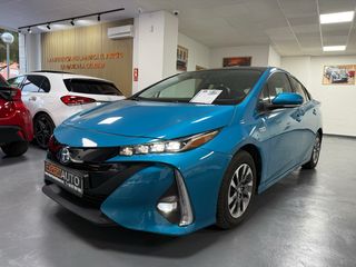 Toyota Prius Enchufable - Híbrido Solar/ 21.000 km