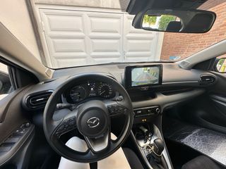 Mazda 2 2024 hybrid EXCLUSIVE line, cuidadisimo! 