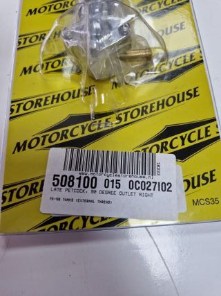 Grifo Gasolina Harley Davidson 90º