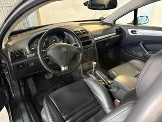 Peugeot 407 COUPE