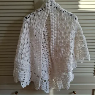 Scialle uncinetto lana bianco nuovo