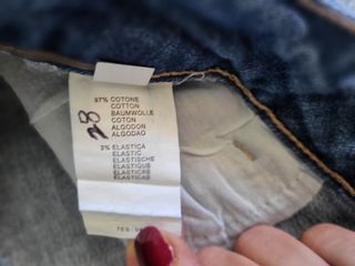 Jeans donna con strass colorati