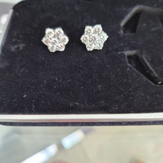 Pendientes Oro 18k Rosetón Diamantes Perlas