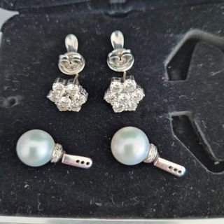 Pendientes Oro 18k Rosetón Diamantes Perlas