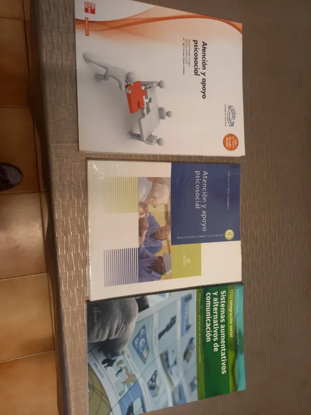 Libros de texto FP TAPSD 