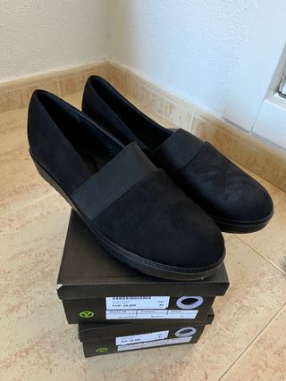 Zapatos Antelina Negros T.36, 38 y 41