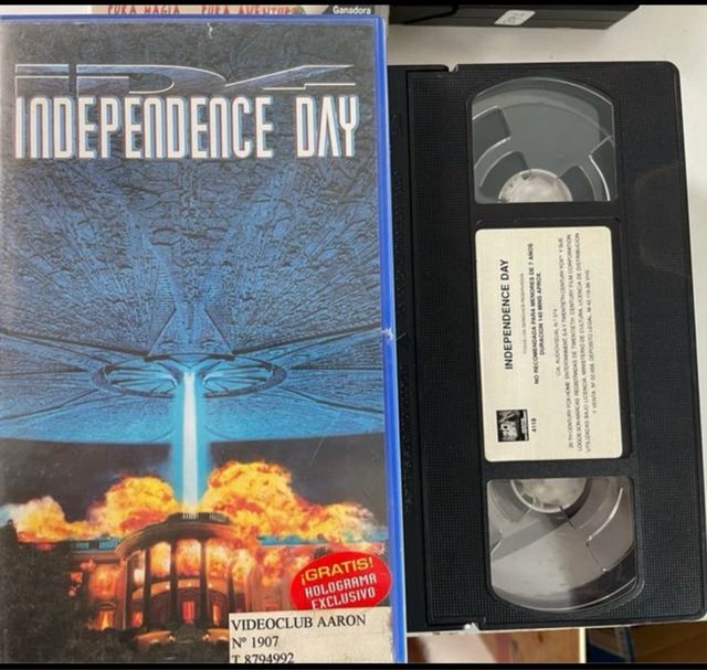 Lotto n. 173 con 10 film VHS misti