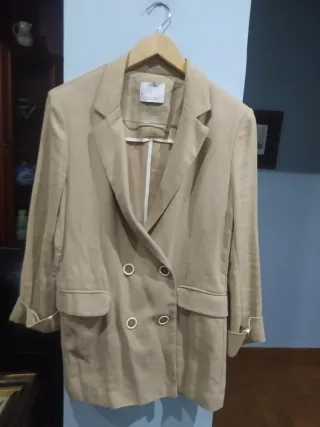 Chaquetón oversize beige