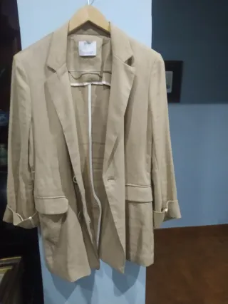Chaquetón oversize beige