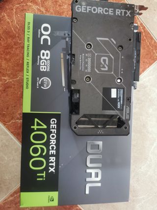 ASUS Dual GeForce RTX 4060 Ti OC 8GB 6 meses uso