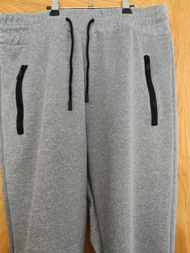 Pantalón chándal NUEVO