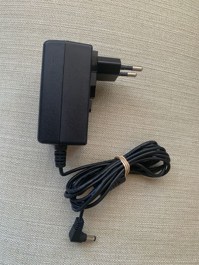 Altoparlante Yamaha PDX-31 nero + Bluetooth BelKin