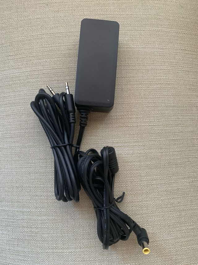 Altoparlante Yamaha PDX-31 nero + Bluetooth BelKin