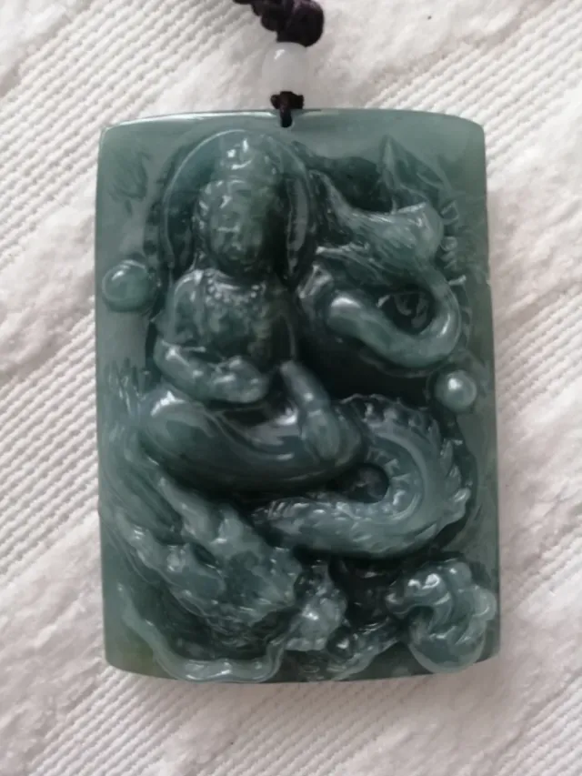 Ciondolo Giada Burma Certificato