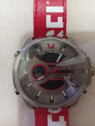 Reloj Diesel Correa Roja y Plata