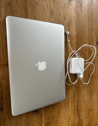 MacBook Air 13” (2017) Solo 40 ciclos de batería