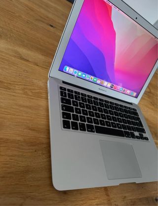 MacBook Air 13” (2017) Solo 40 ciclos de batería