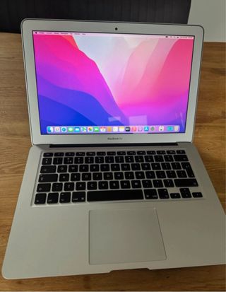 MacBook Air 13” (2017) Solo 40 ciclos de batería